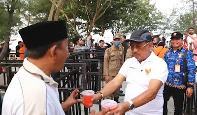 1000 Porsi Rawon Dan Es Kopyor Gratis Di HJKS Ke 730